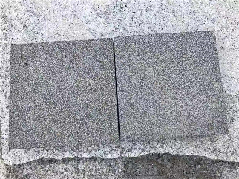 China Absolutely Black Color Granite Cobble Stone