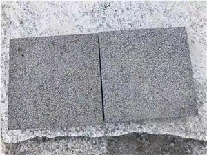 China Absolutely Black Color Granite Cobble Stone