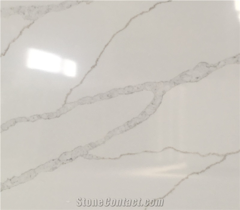 Cream Calacatta Luccia Quartz Slabs