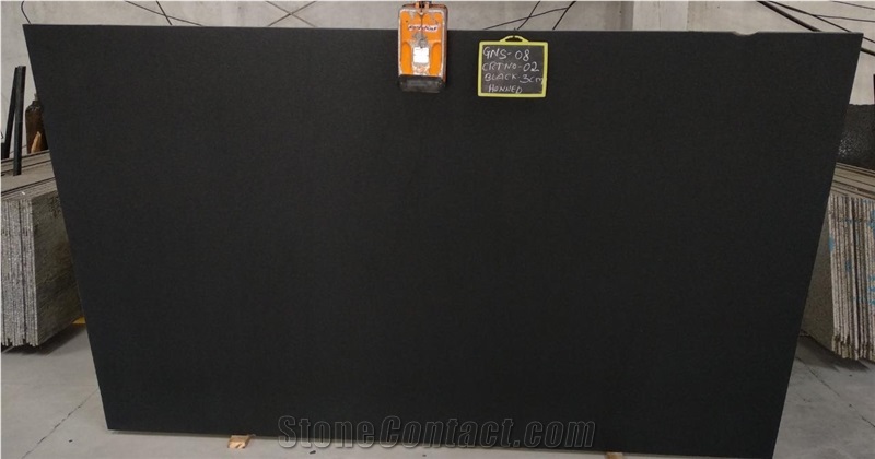Honed & Polished Absolute Black Random Slabs
