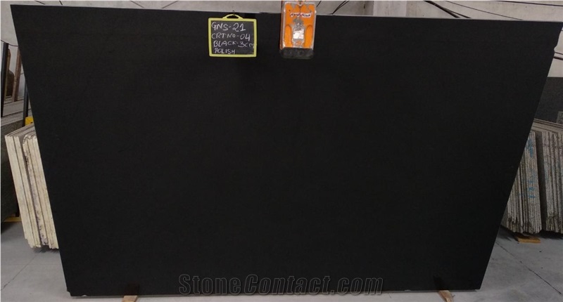 Honed & Polished Absolute Black Random Slabs
