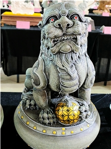 G654 Black Granite Lion Printing Stone Carving Art