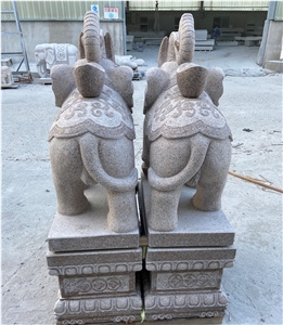 Red Granite Elephant Garden Statues Landscape