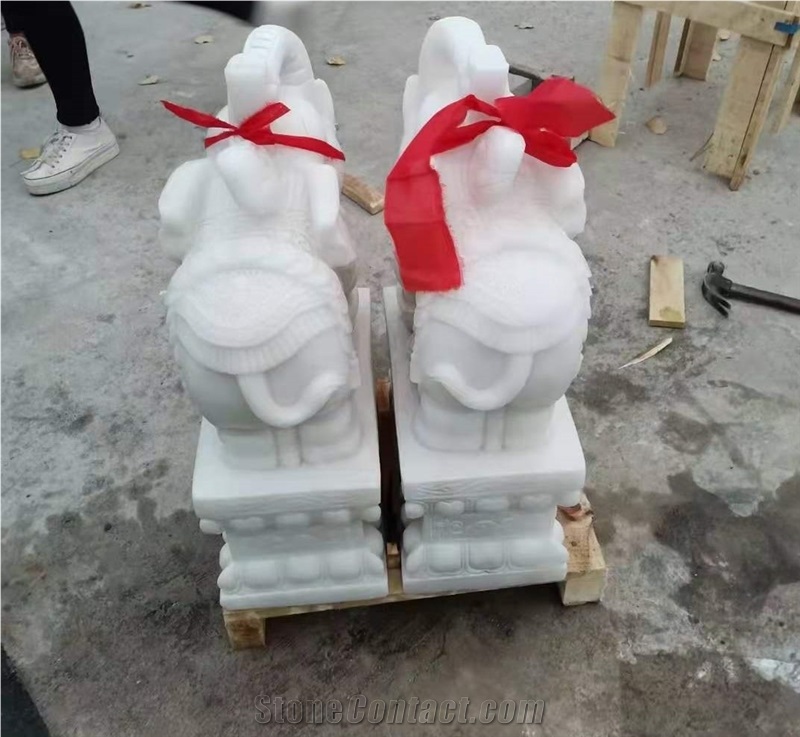 Red Granite Garden Temple Animal Statues 1m
