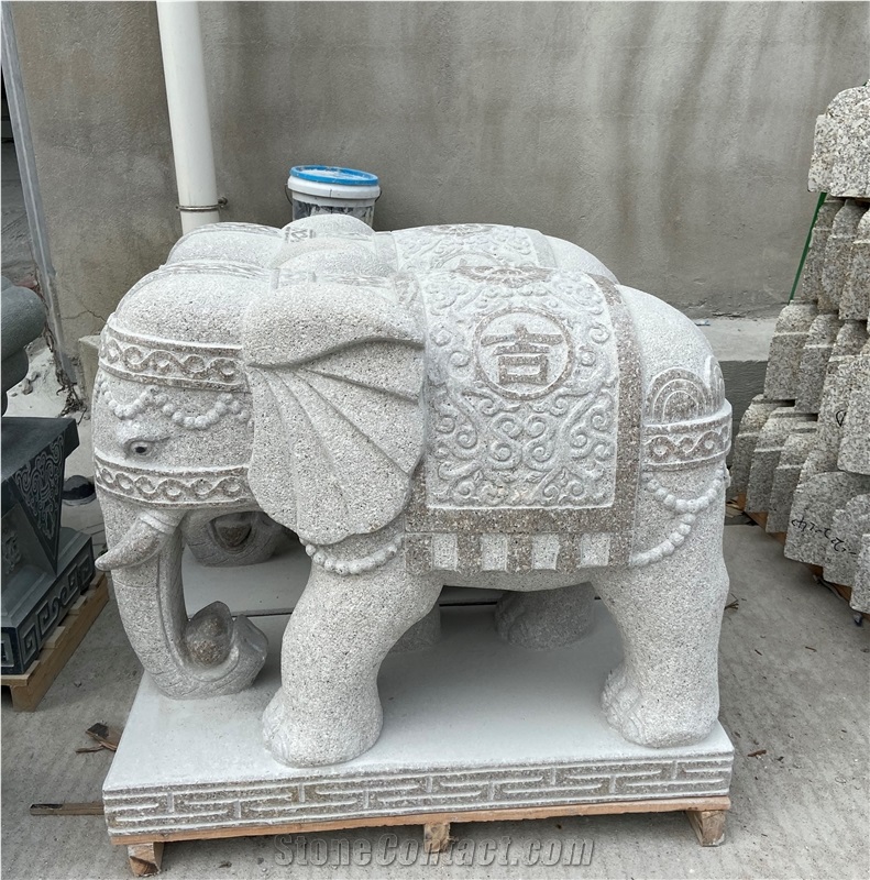 Xia Red Granite Animal Elephant Garden Carving