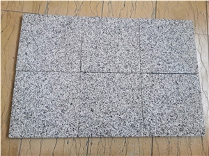 Light Grey Granite for Kitchen Countertop