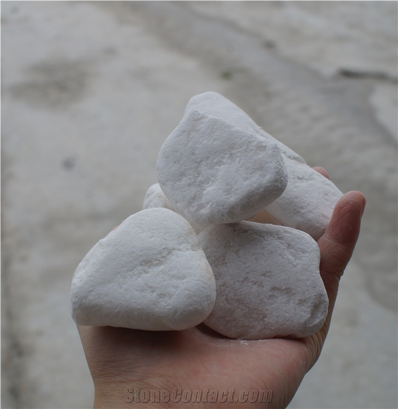 Size 80mm Smooth Snow White Pebble Stone