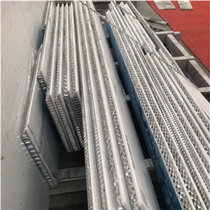 Calacatta White Marbla Composite With Aluminium Honeycomb Backed Panels