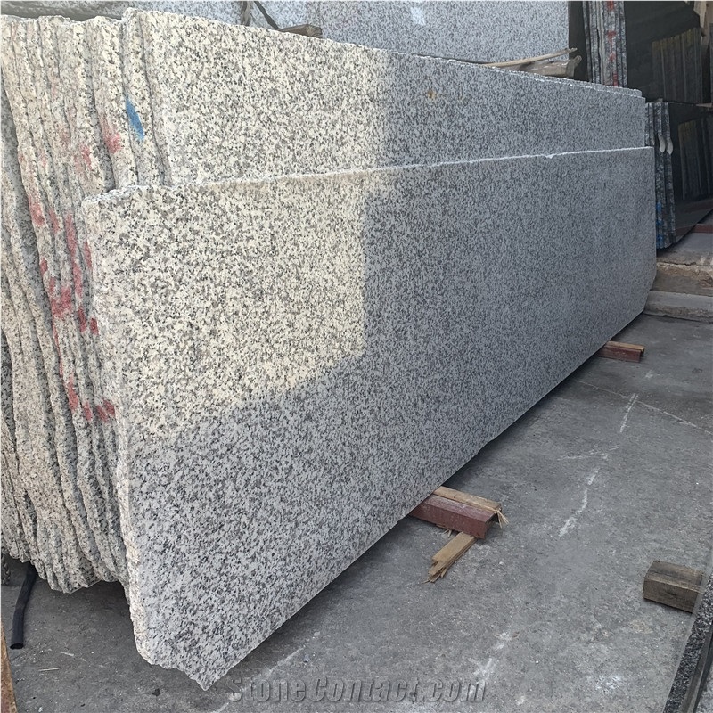 Ivory White Granite Slabs for Commercial Building