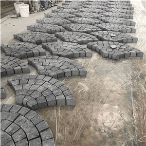 Seasame Black Net Paving Stone Natural Face Pavers