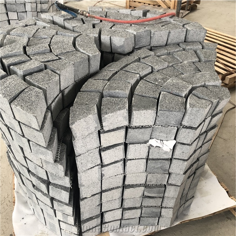 Seasame Black Net Paving Stone Natural Face Pavers