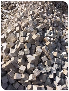 G682 Yellow Granite Cobble Cube Paving Stone