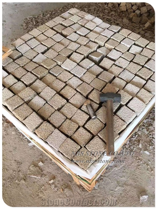 G682 Yellow Granite Cobble Cube Paving Stone