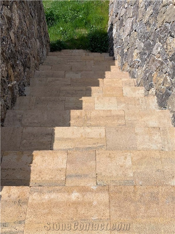 Terra Coral Solid Steps, Block Steps