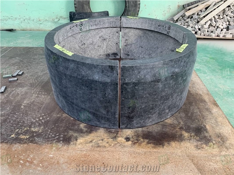 Angkor Black Granite Hollow Round Column Cladding