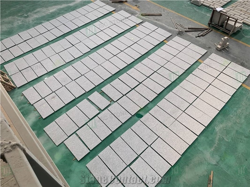 China Factory Light Grey Granite G603 Floor Tiles