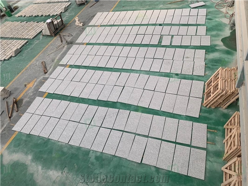 China Factory Light Grey Granite G603 Floor Tiles
