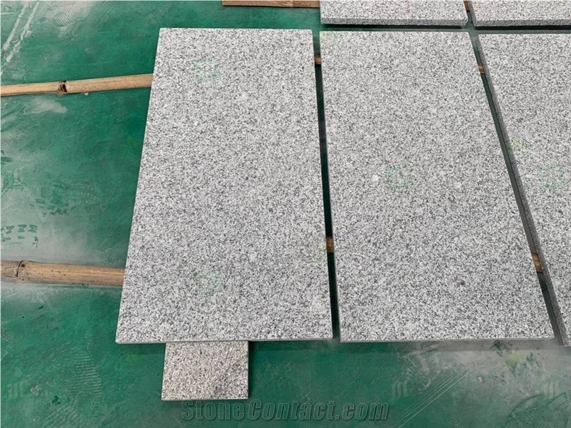 China Factory Light Grey Granite G603 Floor Tiles