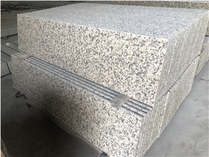 China Chrysanthemum Yellow Granite Slabs Tiles