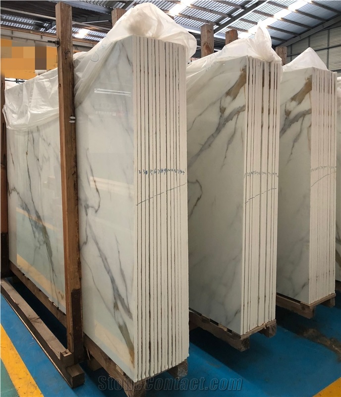 Nano Calacatta Gold Crystallized Glass Stone Slab