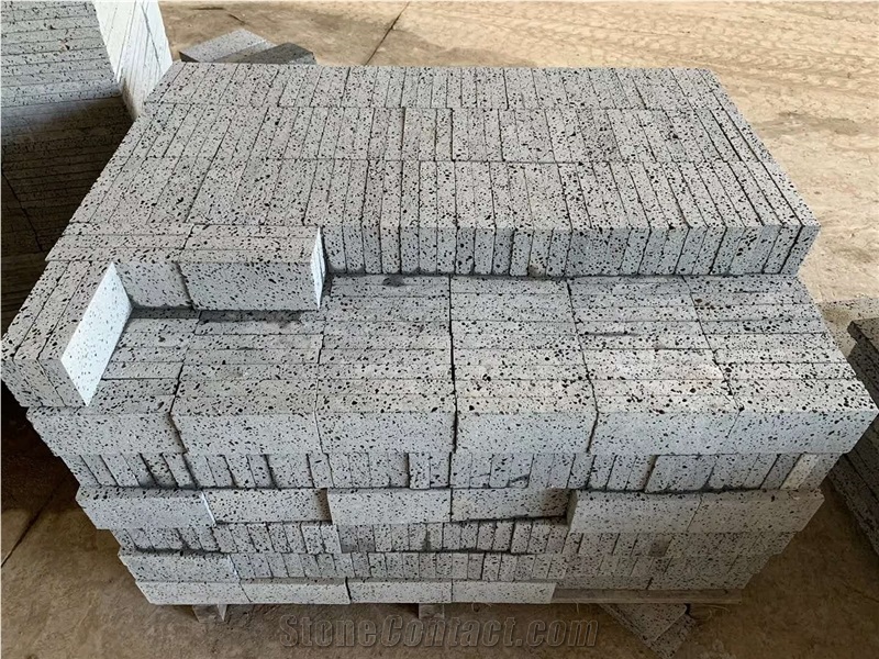 China Hainan Grey Andesite Honed Stair Treads