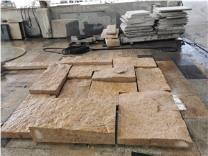 G682 Yellow Rust Stone Split Floor Covering Tiles