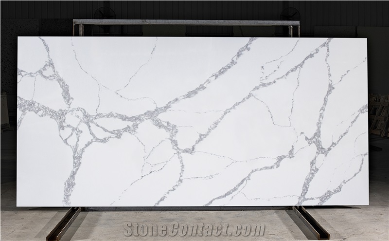 Calacatta Quartz Slabs