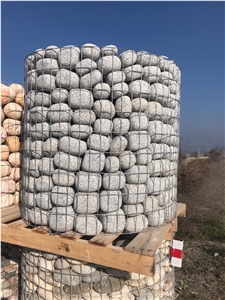 Tumbled Marble Cobble Gabion Garden Design
