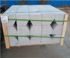 Natural Granite Stone Bollards Flamed Kerbs