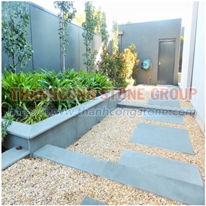 Bluestone Landscaping Kerbstone