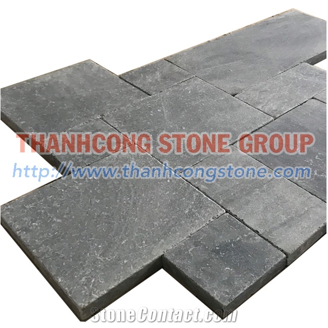 Vietnam Bluestone Tumbled French Pattern