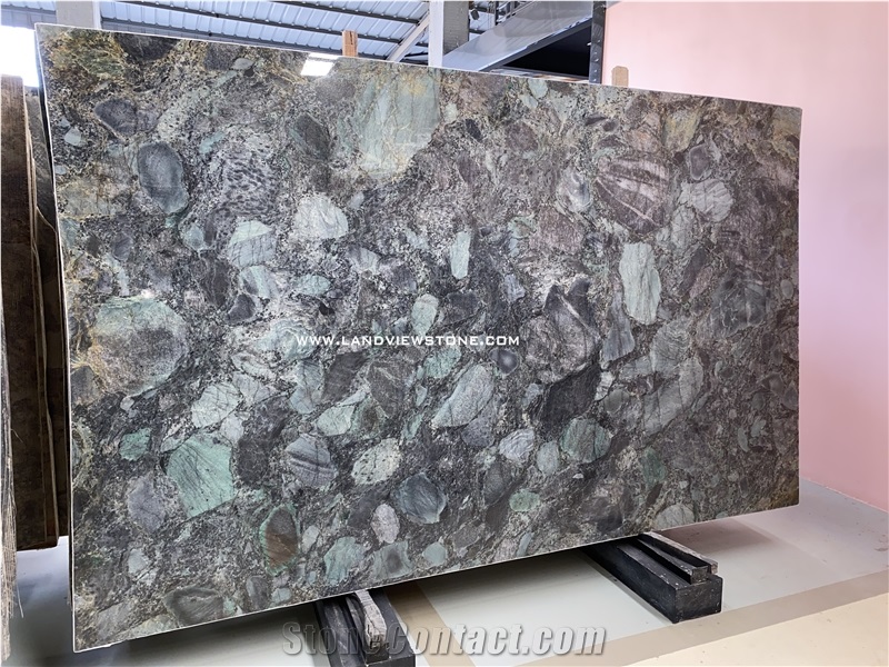 New Amazon Green Granite Emerald Stone Slab