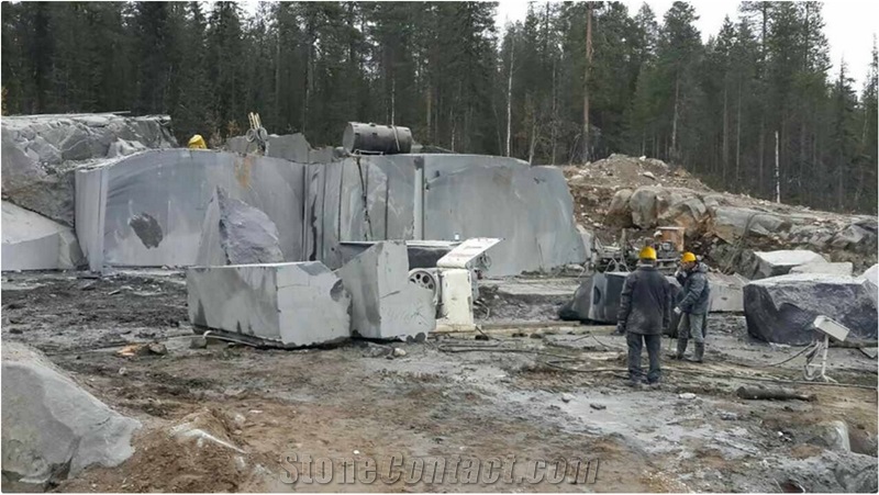 Black Gabbro-Diabase Blocks