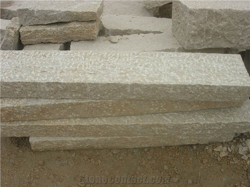 G682 Golden Yellow Garnet Granite Flamed Kerbstone