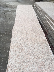 Shandong G350 Yellow Granite Slabs