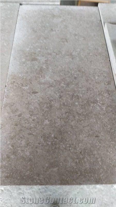 Sary-Tash Limestone Slabs with Closed Pores