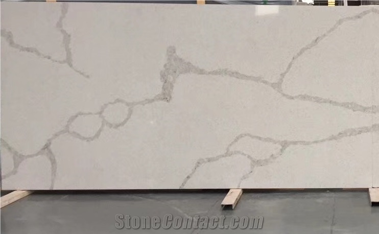 New Semi White Calacatta Quartz Stone Slabs