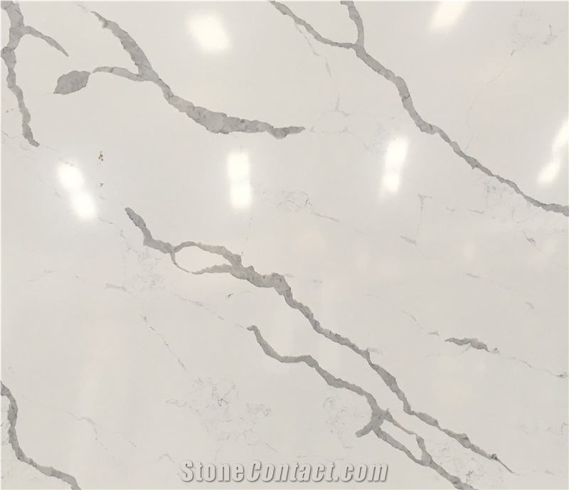 Semi White Polish Calacatta Quartz Slabs