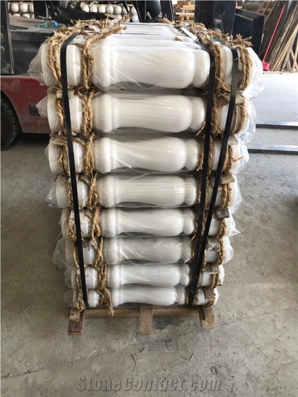 Pure White Marble Round Balustrades Hotel Handrail