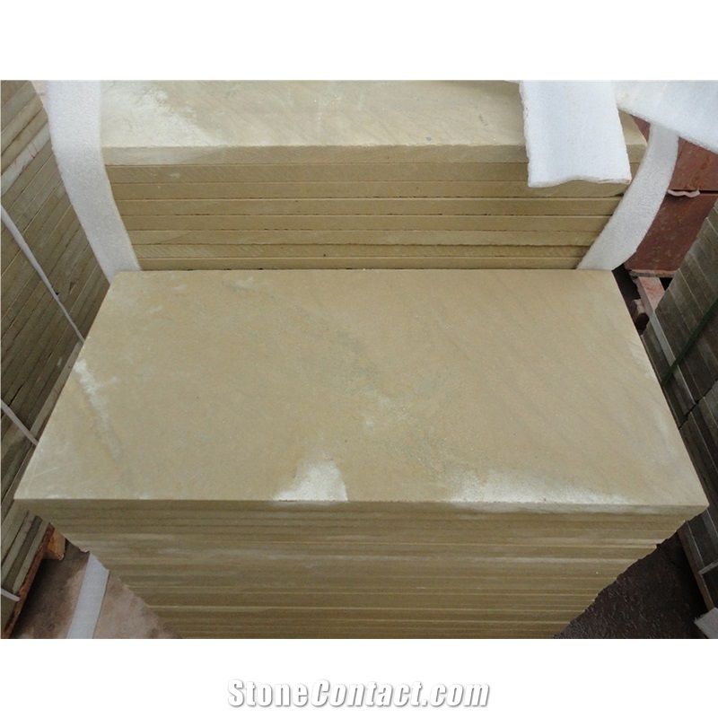 Honed Surface Yellow Sandstone Tiles for Villa