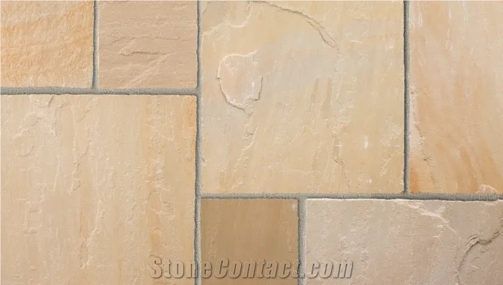 Natural Buff Circle, Natural Raj Green, Kandala Grey Sawn Honed