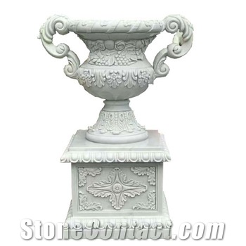 Flowerpot Sculpture For The Garden Decoration