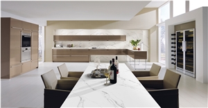 Calacatta Rocky Quartz Slabs for Countertops