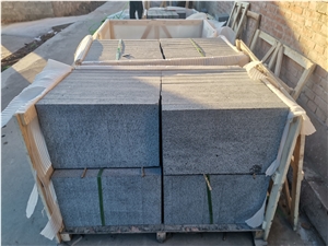 China Chengde Green Granite Flamed Flooring Tile