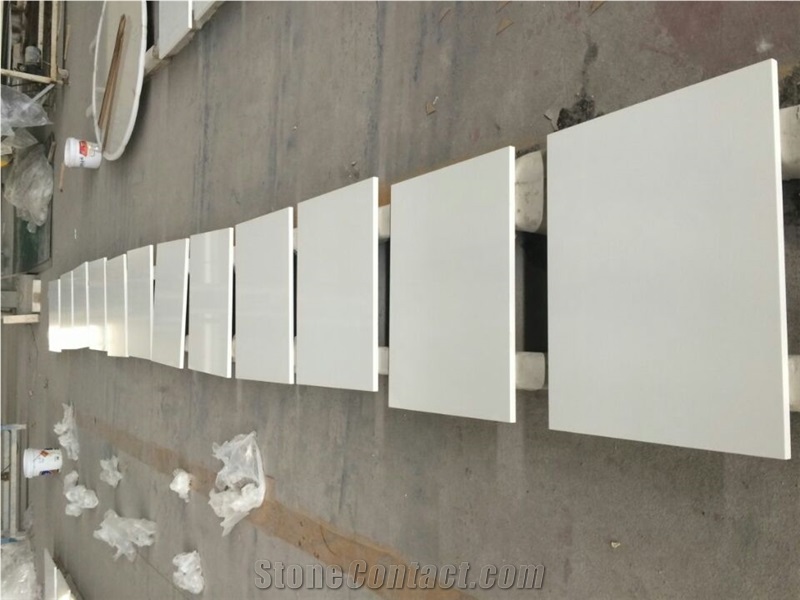 Calacatta White Artificial Stone Quartz Countertop
