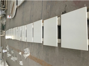 Calacatta White Artificial Stone Quartz Countertop