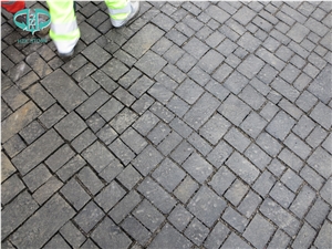 Black Basalt for Cobble Stone Pavers