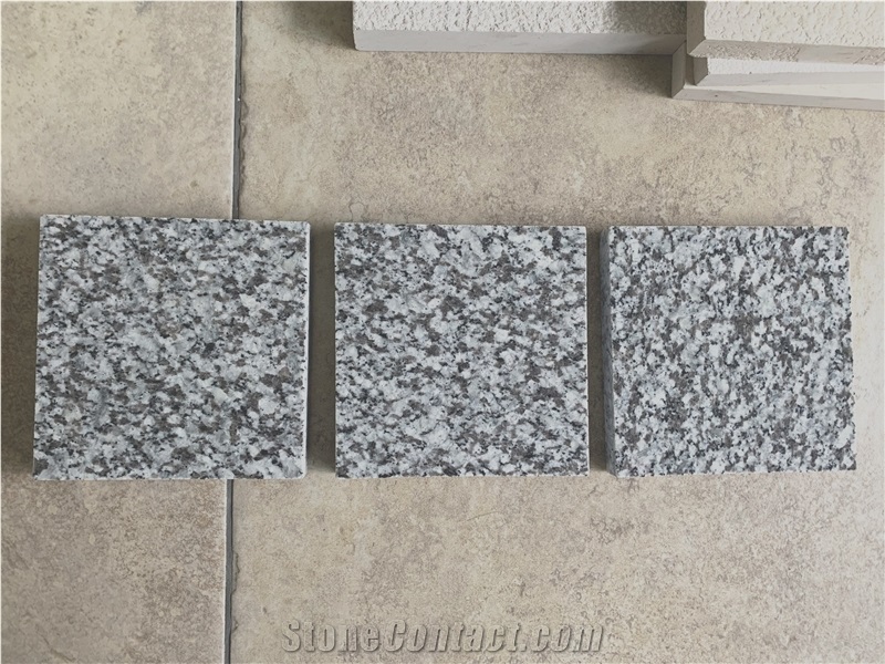 Ivory White Granite for Wall and Floor Tile