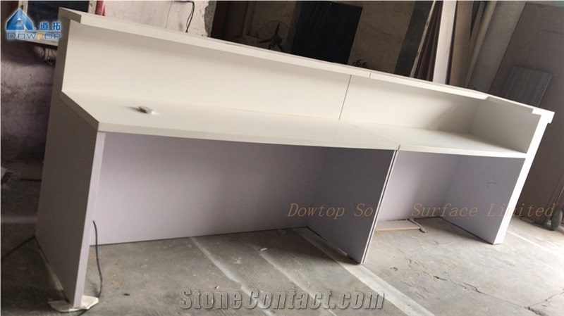 White Modern Solid Surface Bar Counter Design