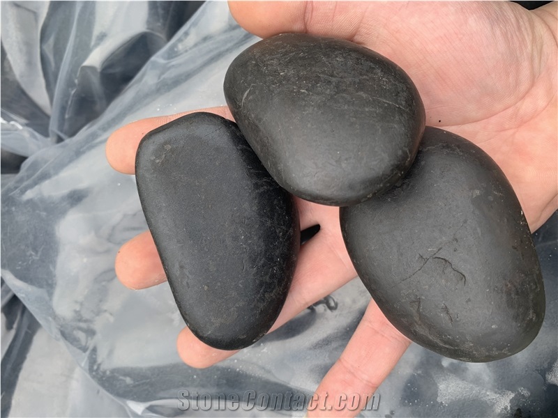 Black Polished Pebble Stone